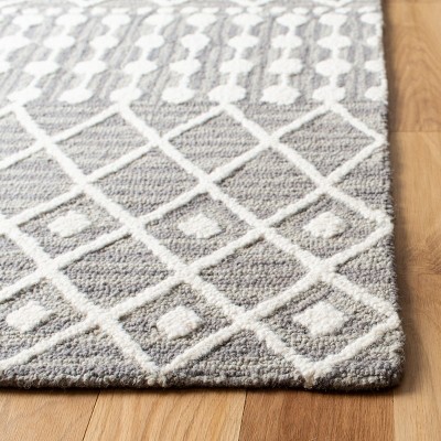 Handmade Grey and Ivory Wool Tufted Runner Rug 2'3" x 9'