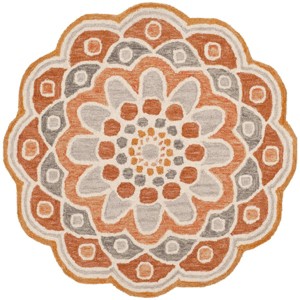 Novelty NOV101 Hand Tufted Indoor Rugs - Safavieh - 1 of 3