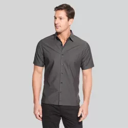 Van Heusen Men's Short Sleeve Button-Down Shirt