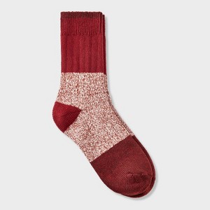 Women's Colorblock Ribbed Super Soft Crew Boot Socks - Auden™ Red/Tan 4-10 - 1 of 3