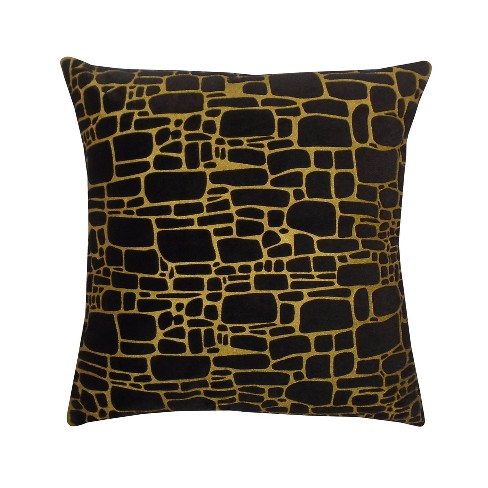 Gold best sale fur pillow