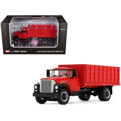 1970s International Loadstar Grain Truck Harvester Red 1/64 die cast model by DCP/First Gear