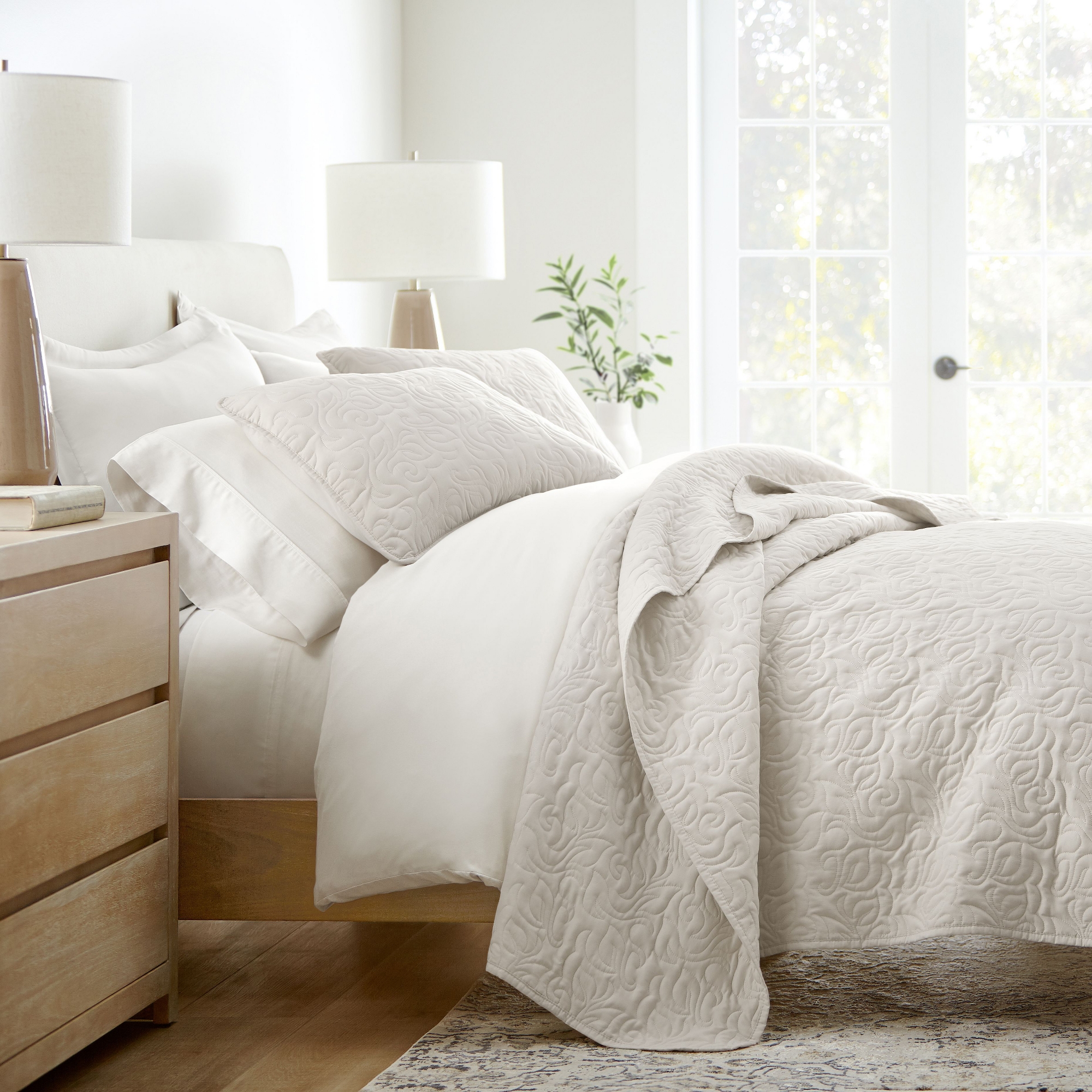 Stripes Floral and Diamonds Quilted Coverlet Set With Shams - Becky Cameron, Floral Stitch / Natural, Full/Queen
