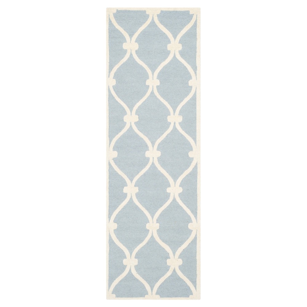 2'6inx6' Trellis Runner Blue - Safavieh