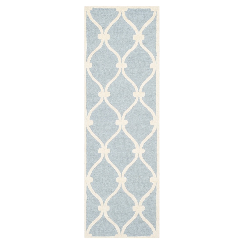 2'6inx6' Trellis Runner Blue - Safavieh