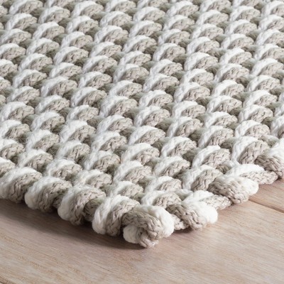White Geometric Braided Synthetic 2' x 3' Rug
