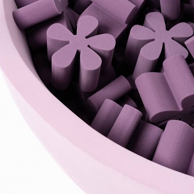 SMOL Foam Pit with Daisy Foam