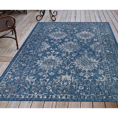 Nautical Navy Floral Round Synthetic Indoor/Outdoor Rug