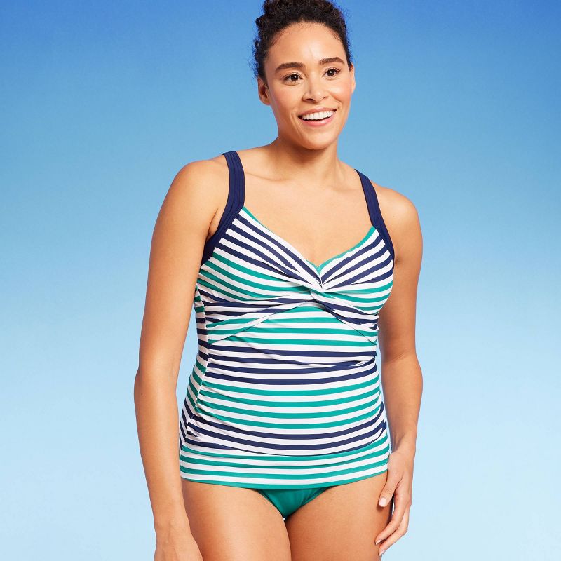 Lands' End Women's UPF 50 Twist-Front Underwire Tankini Top, 3 of 5