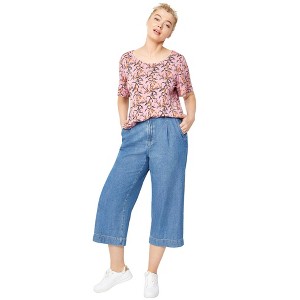 ellos Women's Plus Size Lightweight Wide-Leg Crop Jeans - 1 of 4