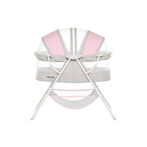 Dom family dream on me bassinet hotsell