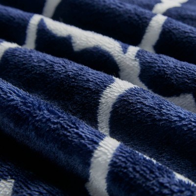 Indigo and White Oversized Plush Ogee Throw Blanket