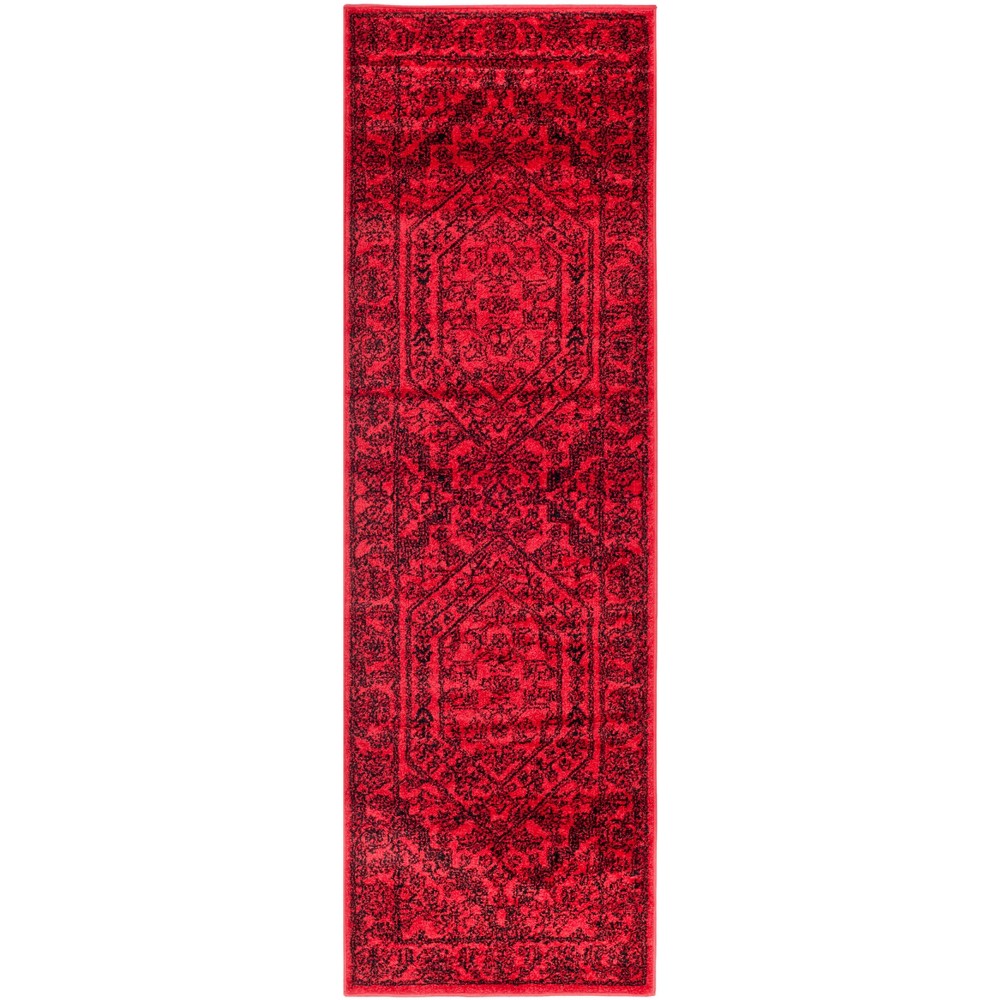 Aldwin Runner - Red/Black (2'6inx10') - Safavieh