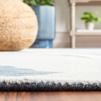Ivory and Navy Hand-Tufted Wool Abstract 5' x 8' Rug