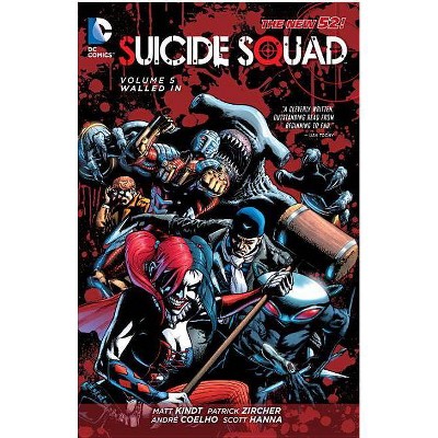 Walled in - (Suicide Squad) by  Matt Kindt (Paperback)