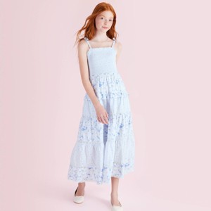 long black bodycon dress with sleeves Buy Sleeve for Versatile Wear Light Blue Wedding Dress Size:54 X-Long evening gown with fringe straps 74 cm (26