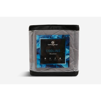 Queen Size Gray Dual-Sided Cooling Blanket with Moisture-Wicking Fabric