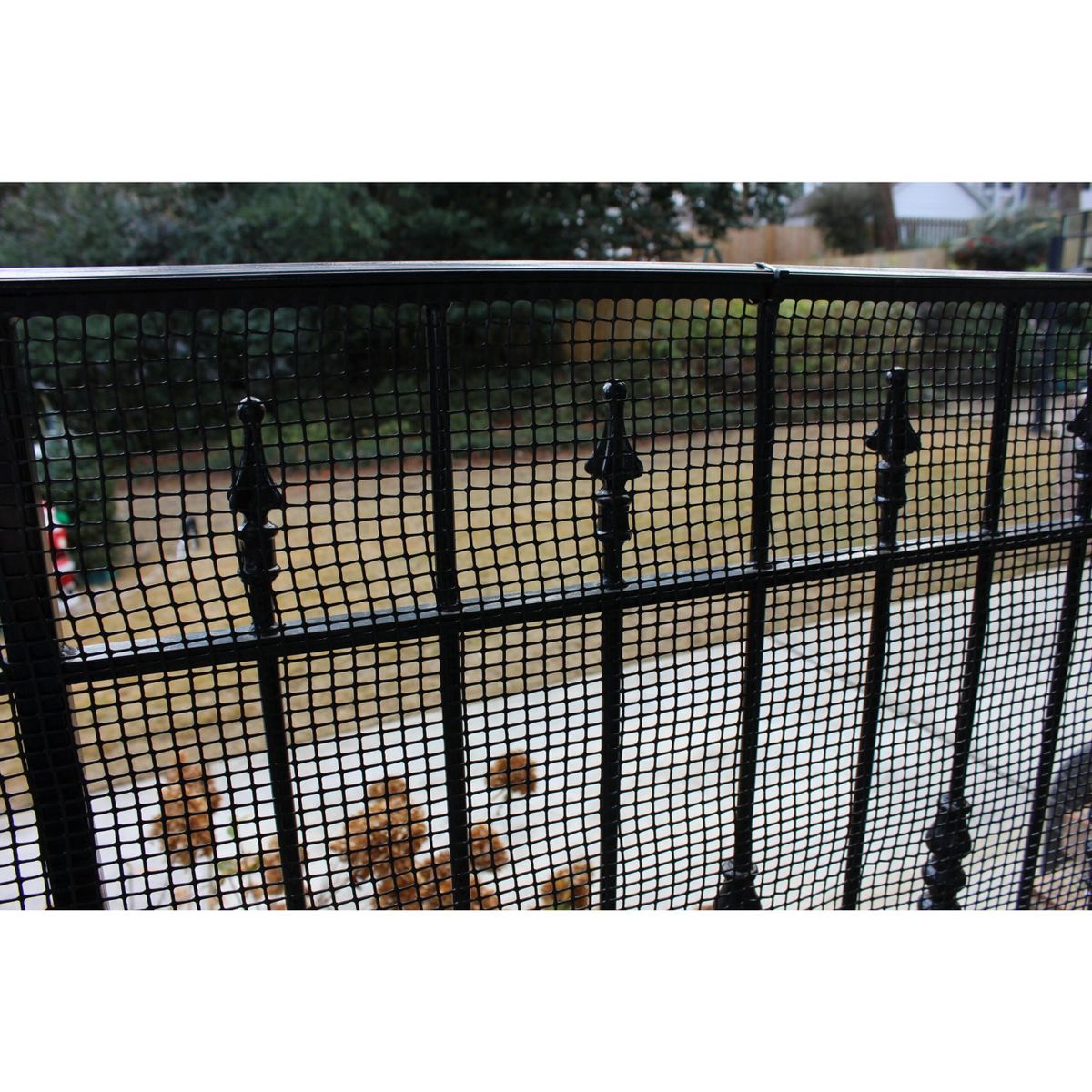 Cardinal Gates DSHD15 Heavy-Duty Outdoor Deck Netting - Plastic Balcony Netting for Pets & Kids - Black - thumbnail 3