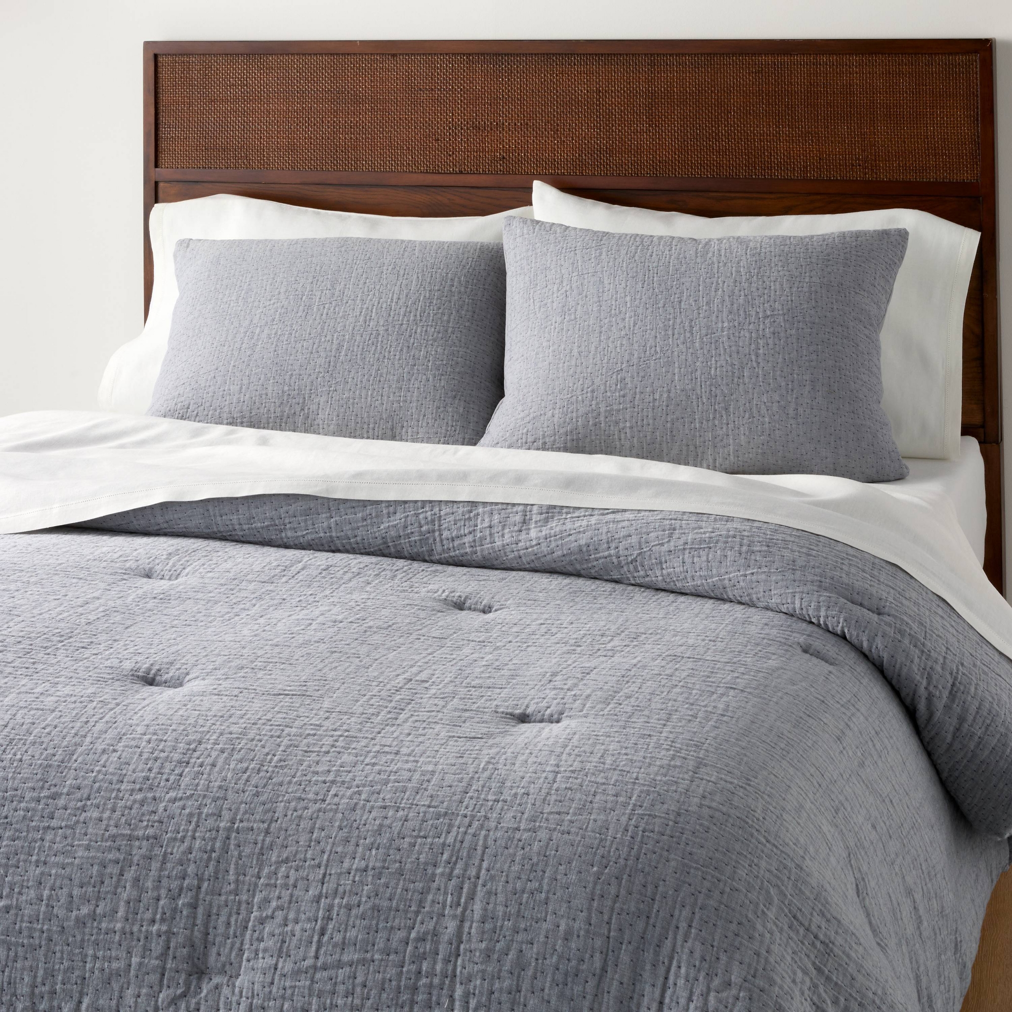 King Gauze Stitch Pin Dot Comforter Set Blue - Hearth & Hand™ with Magnolia