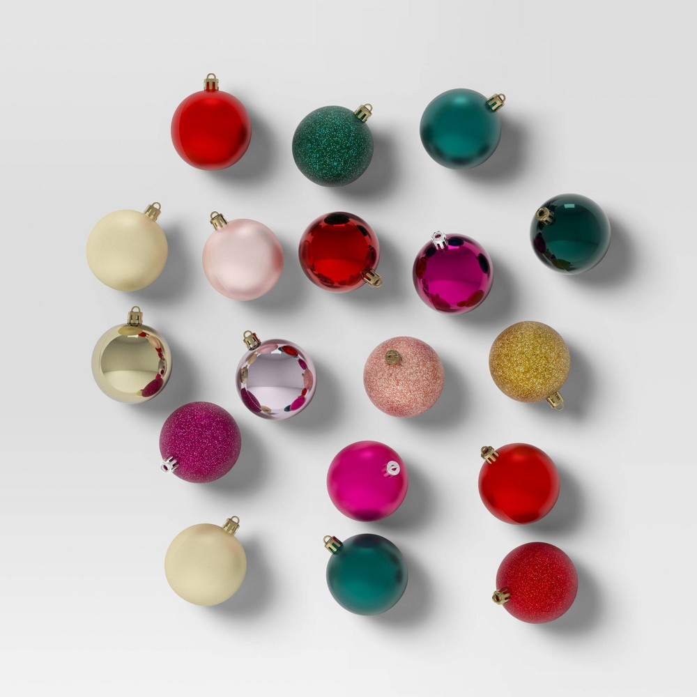 50ct Shatter-Resistant Round Christmas Tree Ornament Set Red/Gold/Pink/Green - Wondershop™