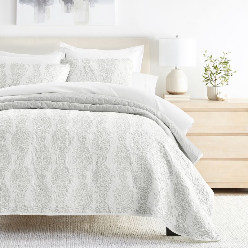 Luxury Lightweight Reversible Quilted Coverlet Set - Becky Cameron (Matching Shams Included), 4 of 20