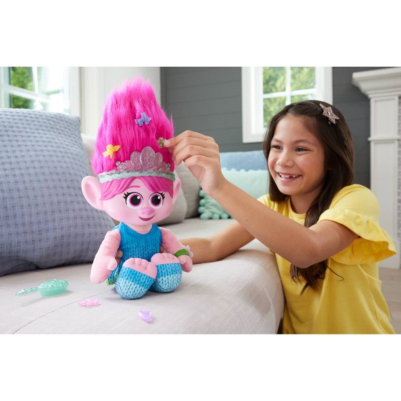 DreamWorks Trolls Band Together HAIR POPS Showtime Surprise Queen Poppy Plush with Lights, Sounds &#38; Accessories, 3 of 8