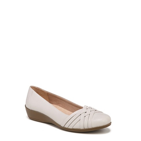 Lifestride Womens Incredible Ballet Flats Bone 7 M Target
