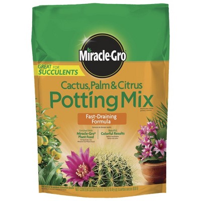 Miracle-gro Moisture Control Potting Mix 8qt : Target