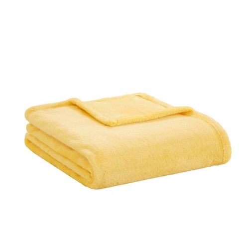 Light yellow throw online blanket