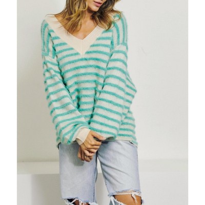 Women's STRIPED V-NECK SWEATER - J.NNA