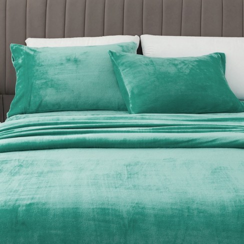 The Home Ideas Bed Sheet Set Is on Sale at