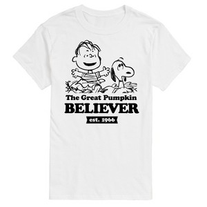 Men's - Peanuts - The Great Pumpkin Believer Short Sleeve Graphic T-Shirt - 1 of 4