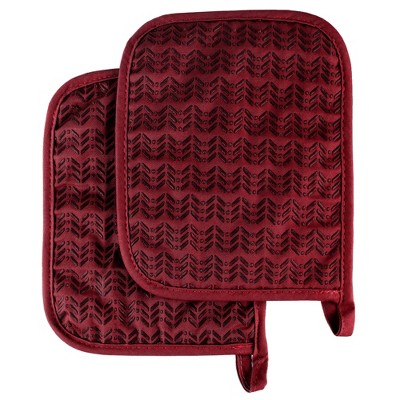 Pot Holder Set With Silicone Grip, Quilted And Heat Resistant (Set of 2) By Hastings Home (Burgundy)