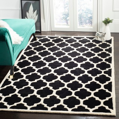 Black and Ivory Hand-Tufted Wool Geometric 4' x 6' Rug