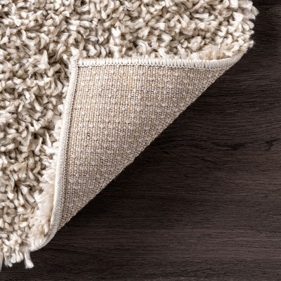 Plush Easy-Care Beige Shag Area Rug 5' x 7'