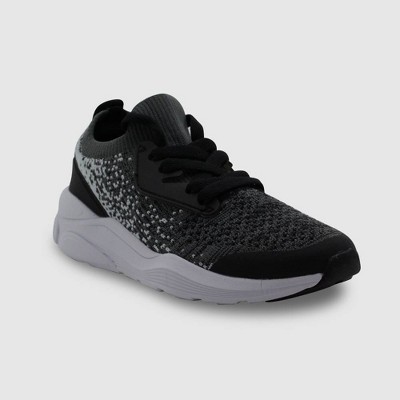 boys black athletic shoes