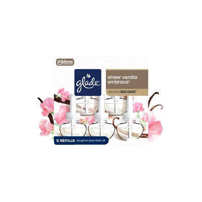 Glade PlugIns Scented Oil Air Freshener Plug In Refills - Sheer Vanilla Embrace - 3.35 fl oz/5pk: Paraben-Free, Phthalate-Free, Electric Powered