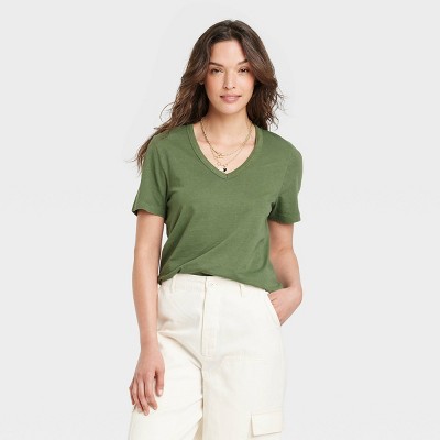 Women's Short Sleeve Relaxed Fit V-Neck T-Shirt - Universal Thread™