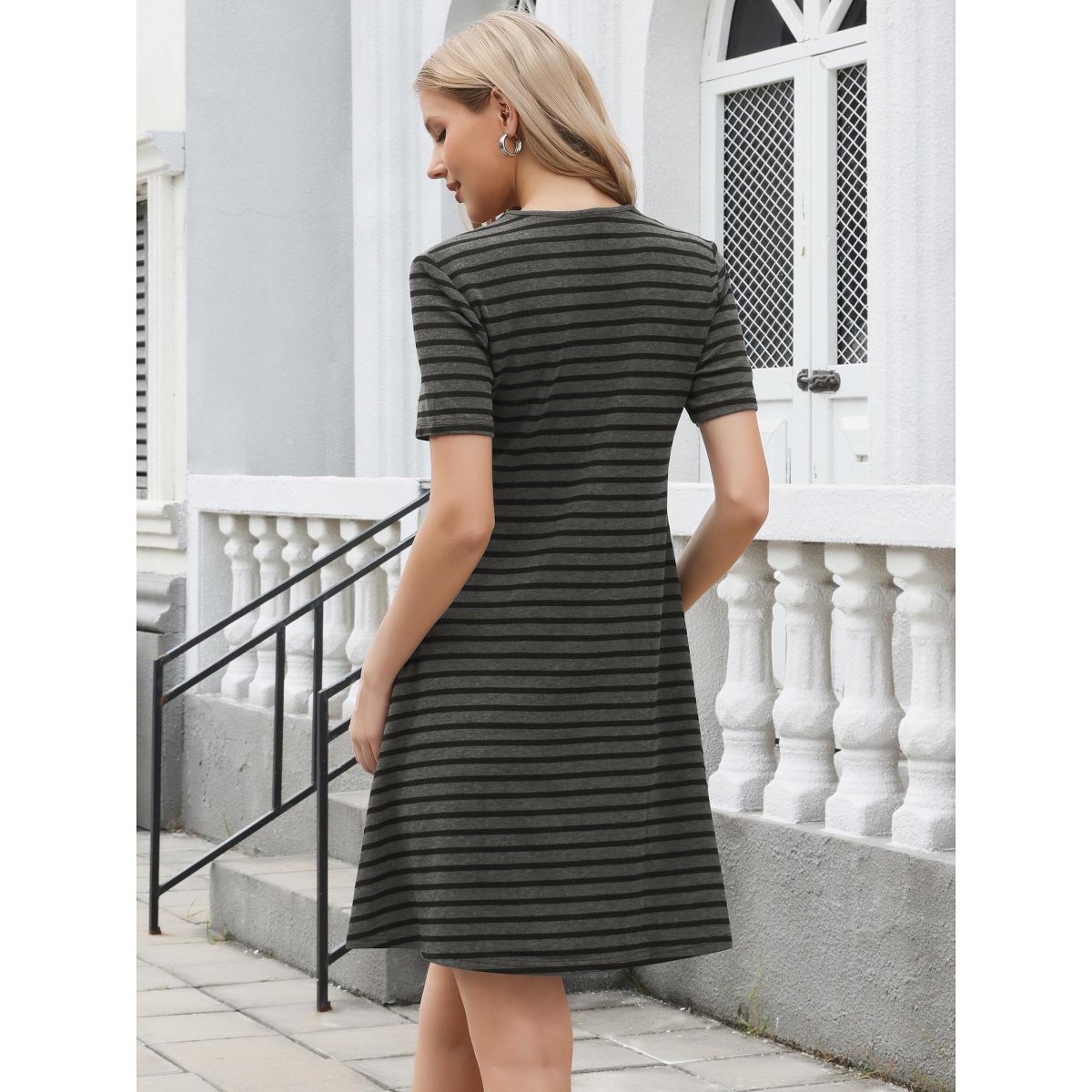 Женские платья INSPIRE CHIC Women's Striped Short Sleeve V Neck Faux Pocket A-Line Mini Dresses Large Dark Gray — фото 3