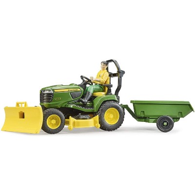 Bruder bworld John Deere Lawn Tractor with Trailer and Figure