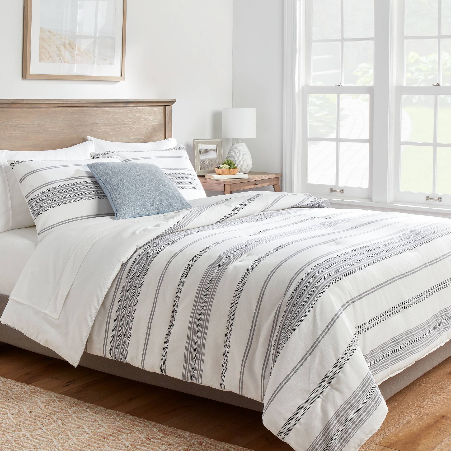 Full/Queen Cotton Woven Stripe Comforter & Sham Set White/Navy - Threshold™: OEKO-TEX Certified, Zipper Closure