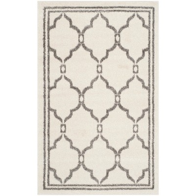 Amherst AMT414 Power Loomed Indoor Rug -Safavieh