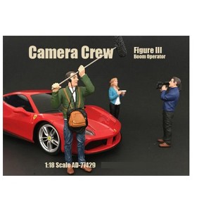 Camera Crew Figure III "Boom Operator" For 1:18 Scale Models by American Diorama - 1 of 3