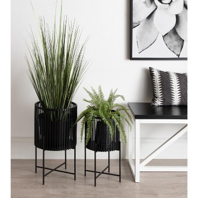 Paynter Modern Black Metal 2-Piece Floor Planter Set