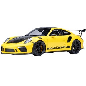Porsche 911 (991.2) GT3 RS Weissach Racing Yellow with Carbon Hood