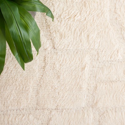 Ivory Hand-Knotted Wool 8' x 10' Area Rug