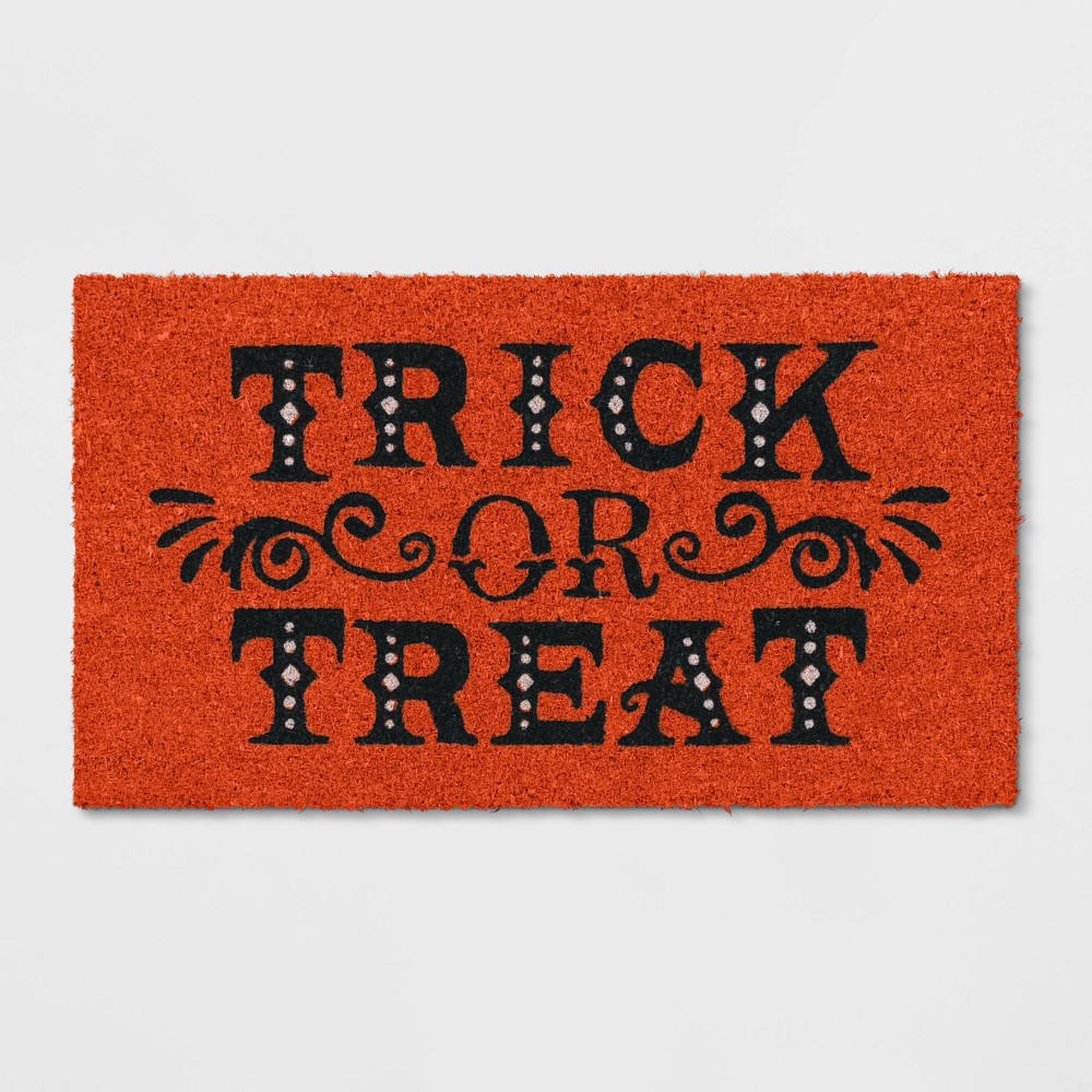 1'2"x2'2" Trick or Treat Halloween Doormats Orange - Threshold