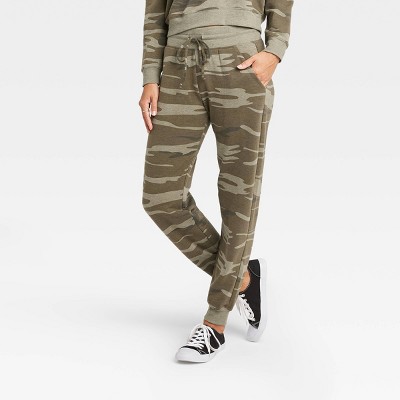 ladies camo joggers