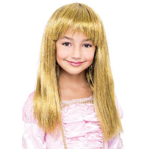 Child deals bob wig