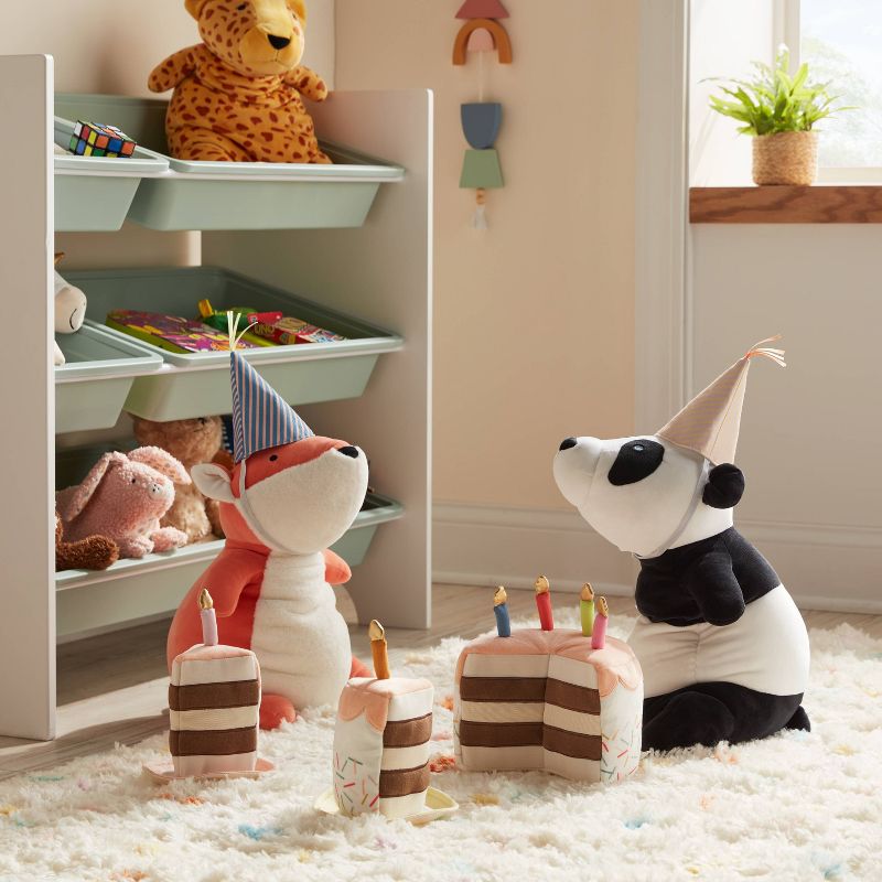 Kids&#39; Birthday Cake Interactive Play Set - Pillowfort&#8482;, 3 of 8